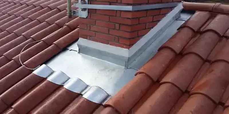 travaux de zinguerie et pose de gouttières zinc à St Francois Longchamp